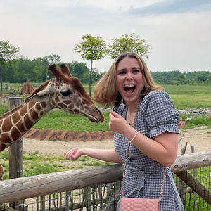 Meet your Posher, Clara